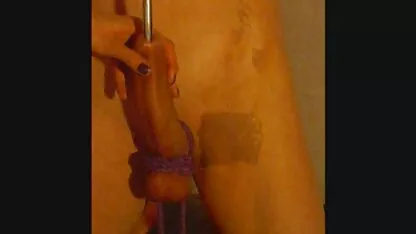 Fragile dalila porno Latina chienne se fait baiser par trois faim diks