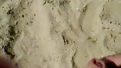 Une jeune chienne film porno avec histoire obtient son petit ami bite dans le cul dans son boudoir et comme un fort buzz