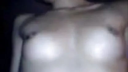 Voyeur filmant la masturbation d'un jeune client au rendez-vous avec un gynécologue film porno film