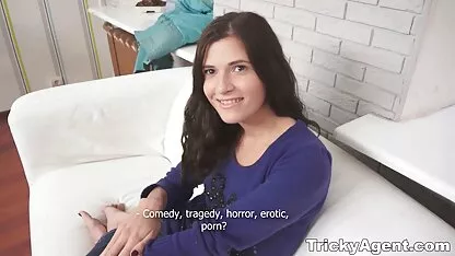 Un couple d'écriture mature, la joie de leur amour à la maison porno infirmiere :)
