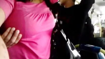 Fille aux porno amerique cheveux roux avec des tresses avale bien et prend son L.