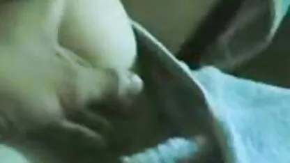 Poilue, film porno marc dorcel Infirmière, spontanée, baise un patient dans une chambre confortable