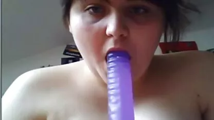 Pornstar jeunes sont prêts à xxx prono laisser un mec bite dans tous les trous de son