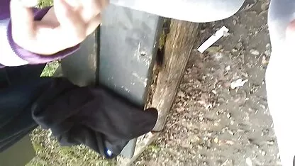 Une jeune salope sucer et avoir une baise chaude dans son L. et porno sangoku le cul