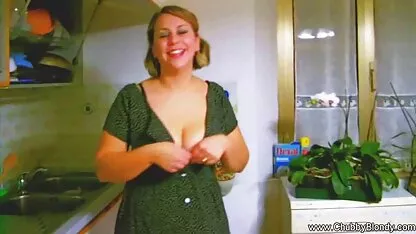 Adolescent fille allemande film pon doux cul obtient profondément pénétré par un gars