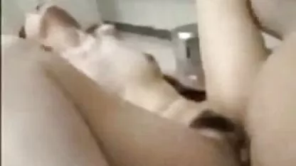 Les jeunes filles dans la recherche d'emploi a rugueux Hardcore anal porno scolaire