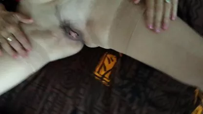 Vieilles et jeunes lesbiennes sucer et sacrément chaud free porno arab avec un gode ceinture