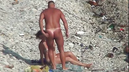 Mature film porno marocain rousse salope ligoté et forcé à baiser dans une position suspendue