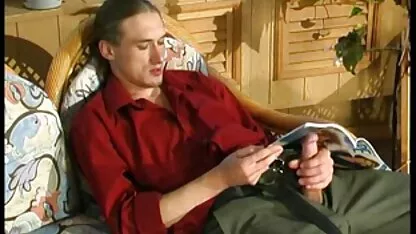 La caresse d'un jeune modèle, porno animal porno free de de masseur, qui a de l'expérience dans une session