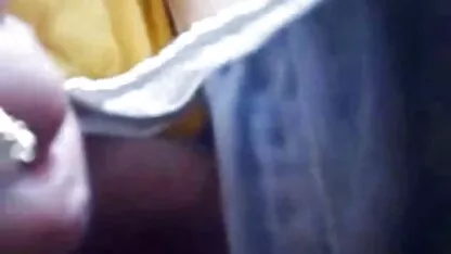 Le gars a poussé la fin dans une largepornfilms fille italienne, sexy, et a filmé le tout